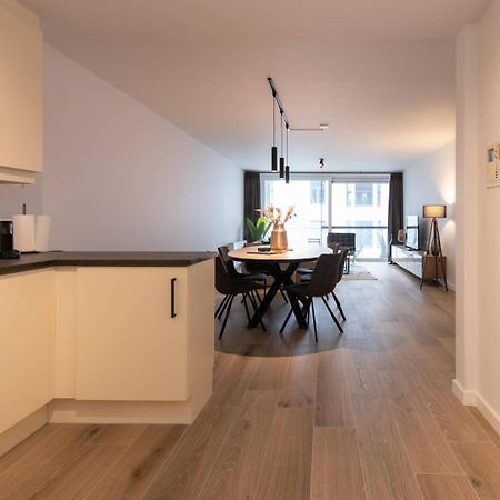 Luxueus, Ruim Appartement Op 350M Van Het Strand Oostende Exterior foto